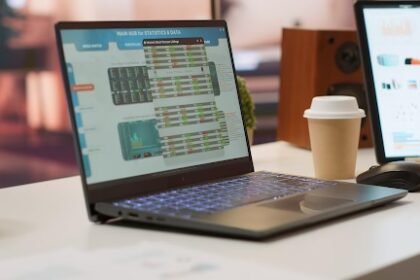 claims processing and management software